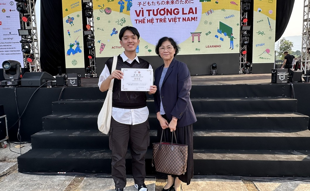 Affirming Talent: LHSS Student Wins Second Prize in the Japanese Speech Contest