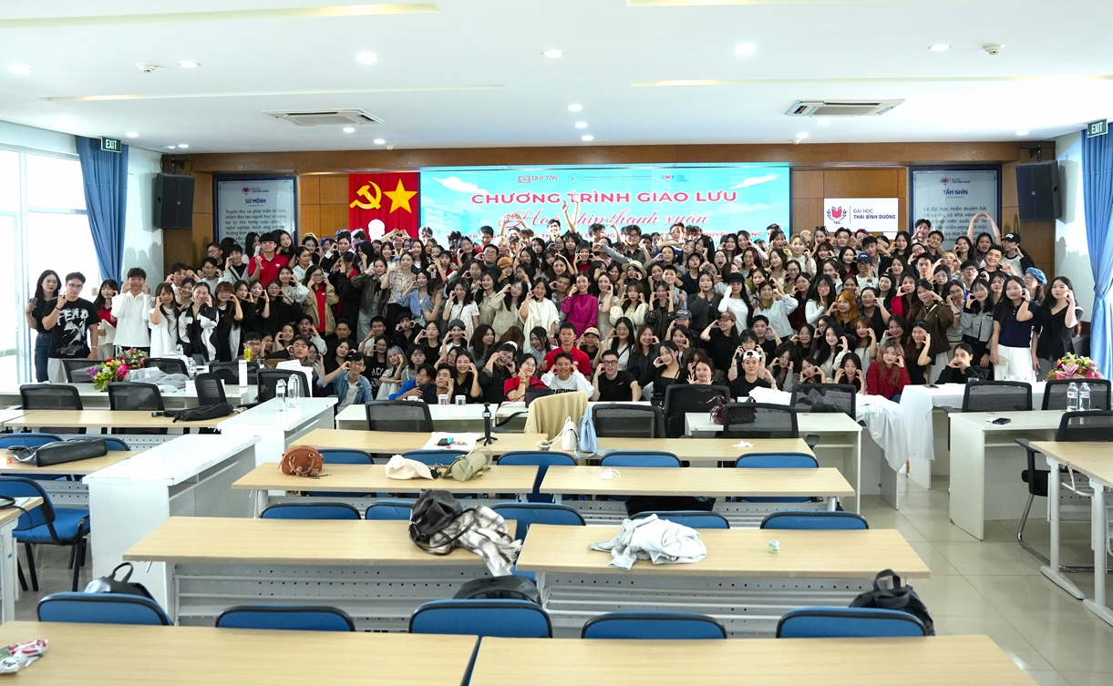 Harmonizing the Rhythm of Youth: A Student Exchange between LHSS and Pacific University