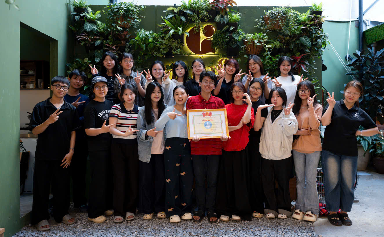 A Journey of Effort and Sweet Rewards: JC Chance Collective and Outstanding Individuals Honored by the Central Vietnam Student Association