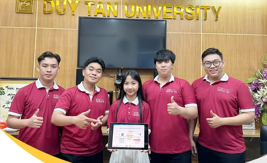 SV ĐH DUY TÂN - NHÀ VÔ ĐỊCH THẾ GIỚI ERPSIM INTERNATIONAL COMPETITION 2025
