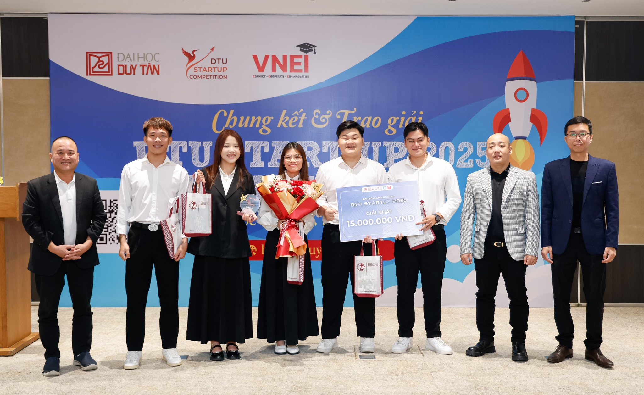 ECOCONCRETE TEAM  - TÂN QUÁN QUÂN DTU STARTUP 2025