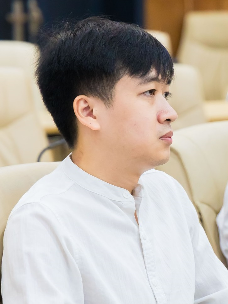 TS.  Doãn Anh Tuấn