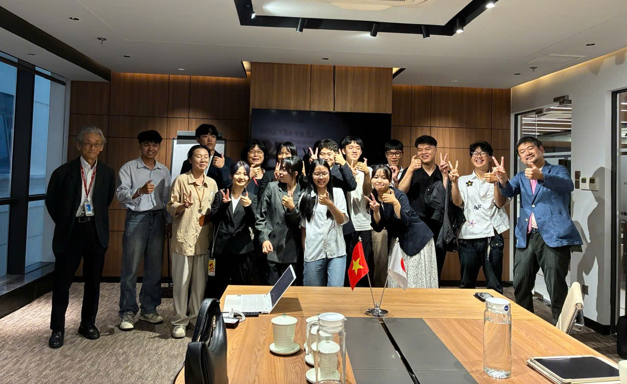 Chúc mừng 5 sinh viên Đại học Duy Tân được lựa chọn tham gia chương trình trao đổi tại Đại học Kanazawa, Nhật Bản