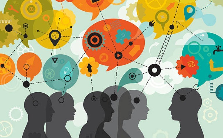 Lý thuyết truyền thông xâm nhập xã hội - Hiểu cơ chế hình thành các mối quan hệ trong thời đại số