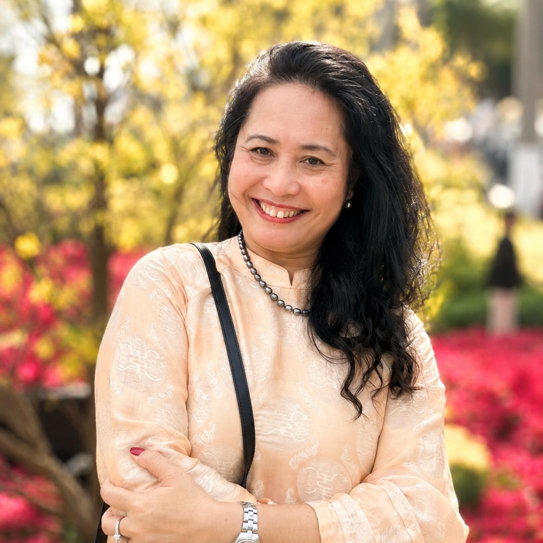 Bùi  Thị Kim Phượng