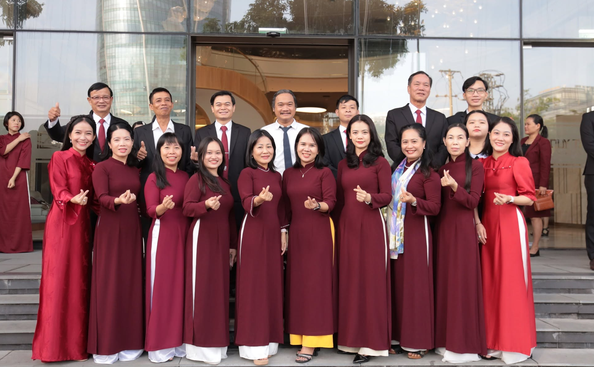 Khoa Khoa học Xã hội và Nhân văn